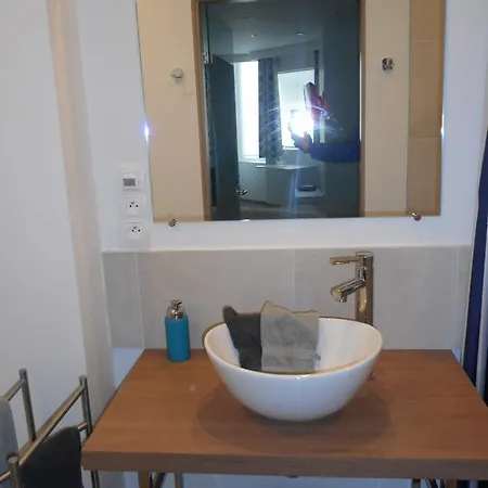 Bed Aan Zee Kabine7 Panzió 3*