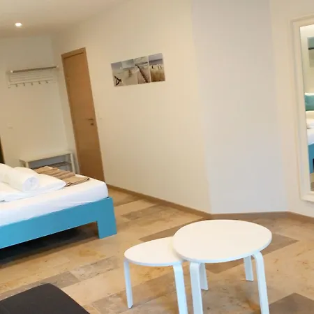 Bed & Breakfast Bed Aan Zee Kabine7 3*