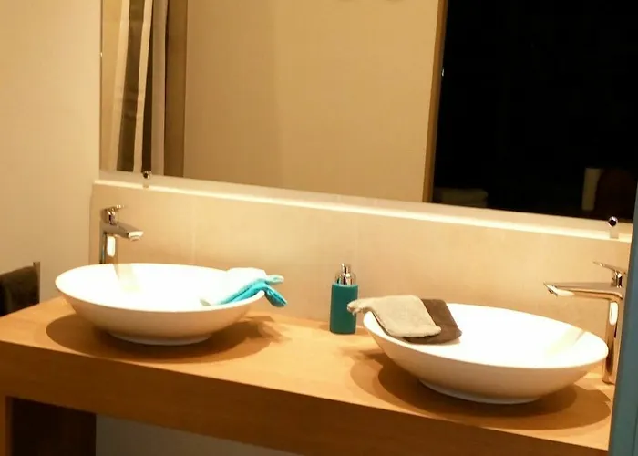 Bed Aan Zee Kabine7 Bed & Breakfast